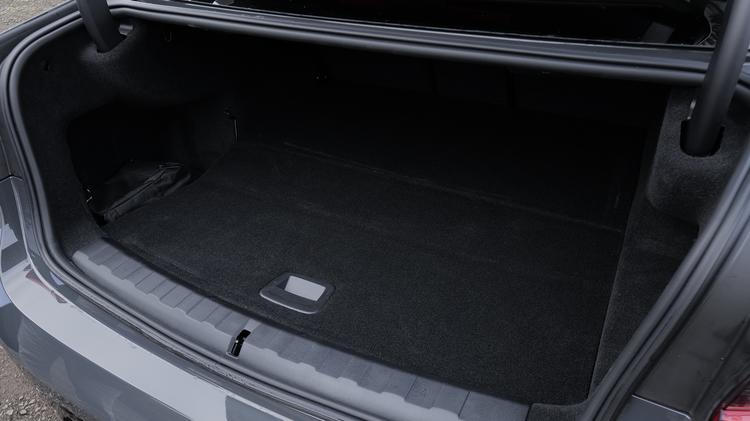 BMW 3 SERIES TOURING 330e 22.3 kWh M Sport 5dr Step Auto Tech/Pro Pack